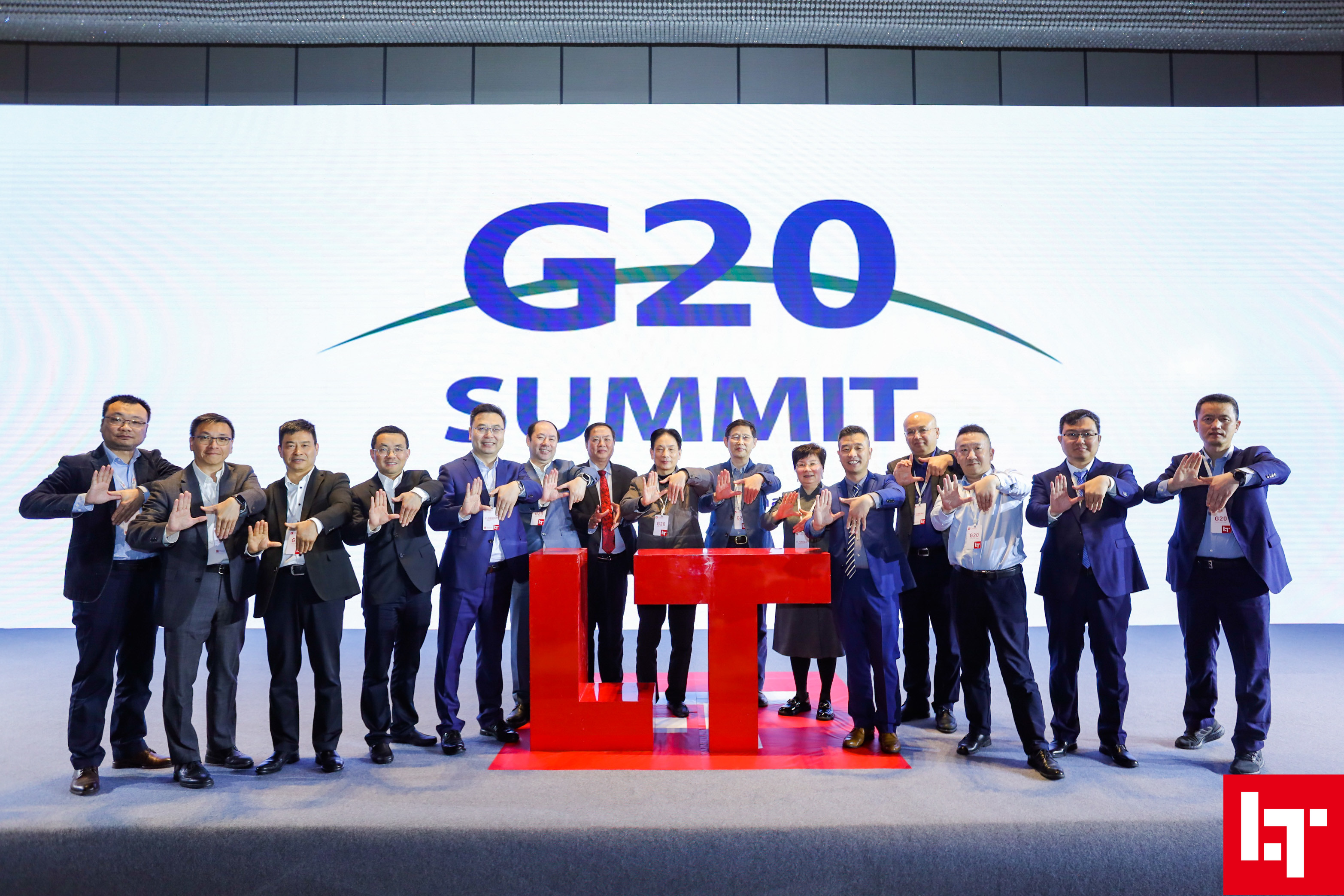 G20-合照.jpg